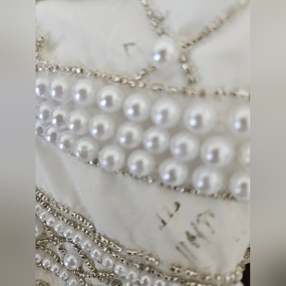 Blazer - Picture 7 of 9